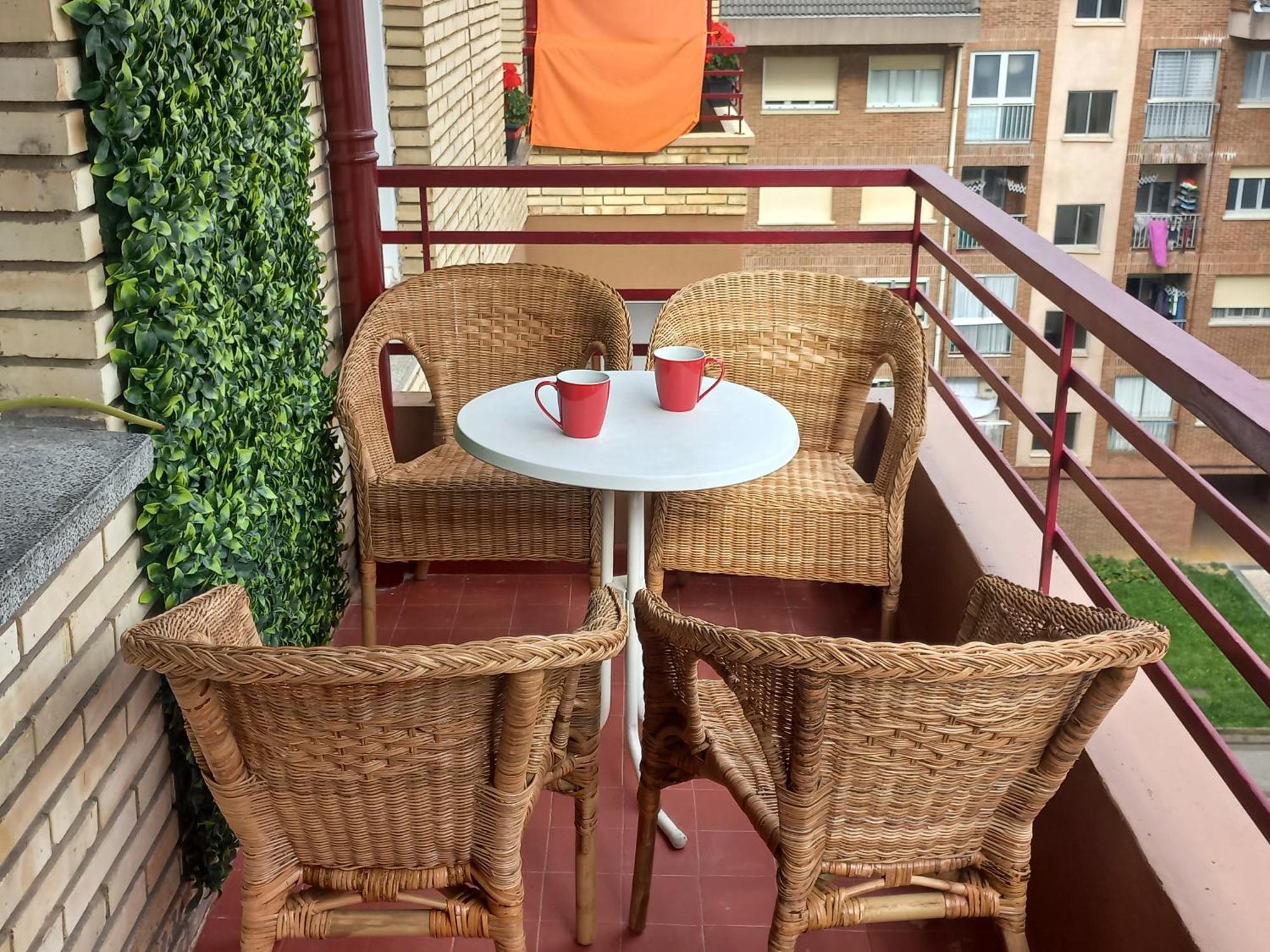Aroa's -sirimiri Apartments- Apartment